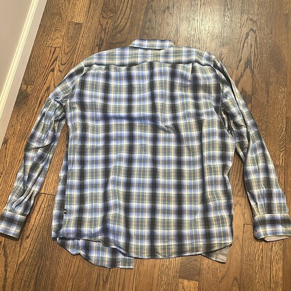 Men’s Nautica button down - Picture 4 of 4